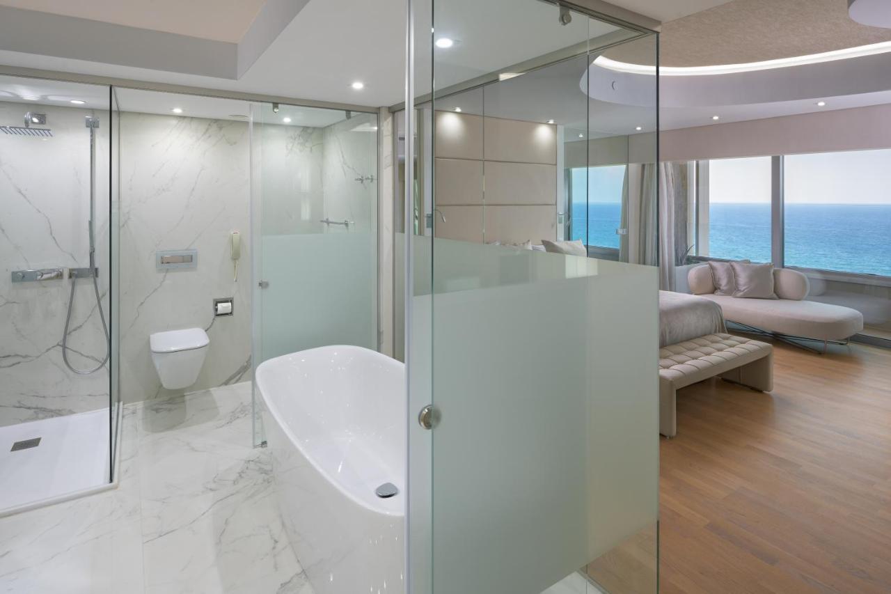 Abav2 Suites By Rodos Palace
