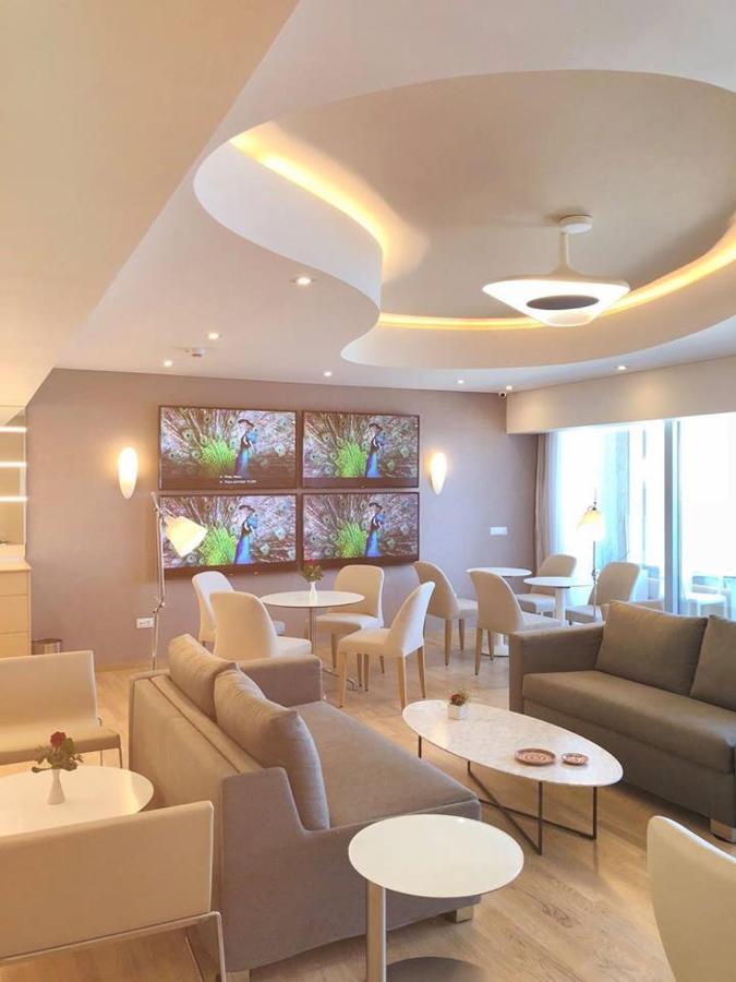 Abav2 Suites By Rodos Palace Resort